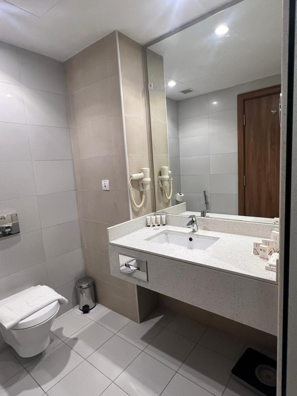 Best Western Plus Бурайда Екстериор снимка