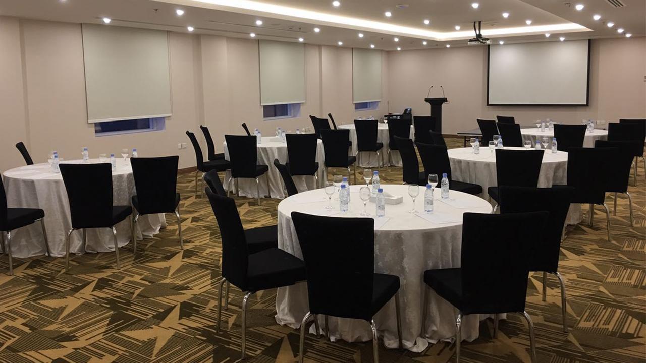 Best Western Plus Бурайда Екстериор снимка
