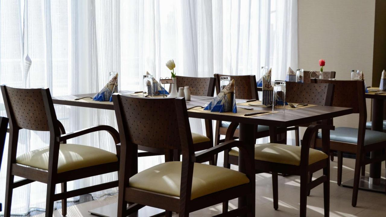 Best Western Plus Бурайда Екстериор снимка